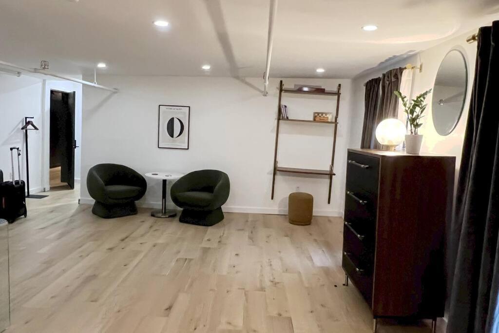 Appartement King Bed, The Phenix Historic Hotel, Spacious, # 406