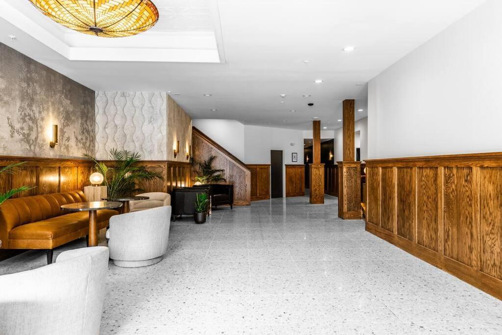 Appartement King Bed, The Phenix Historic Hotel, Spacious, # 406 *