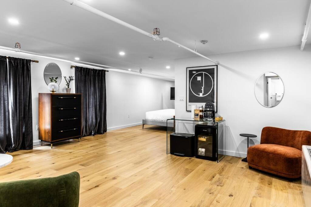 Appartement King Bed, The Phenix Historic Hotel, Spacious, # 406